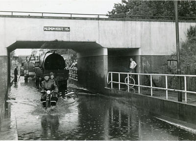 11027 Spoorbrug, Tunnel, wateroverlast.