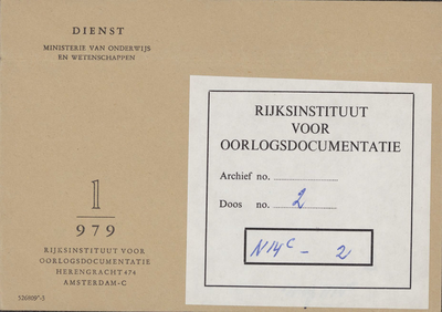 285 Omhulsel (inhoud sweets), uitgestrooid door de RAF, t.g.v. Sinterklaas 1941, met tekst: 3 Sinterklaasliedjes, ...