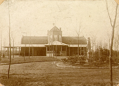 2038 Koetshuis bij villa van B.H.A.Sinkel, Alberdingk Thijmlaan, 1895