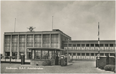 191092 Fabriekscomplex Van Doorne's Automobielfabrieken (DAF), Geldropseweg 303, 1951 - 1955