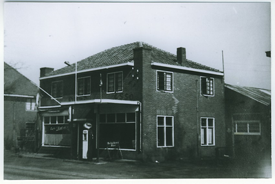 500071 Garage Merks en café .t Centrum , 1935