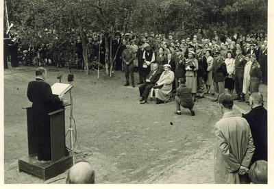 500531 Toespraak burgemeester G.F.J. Notermans tijdens de onthulling van het Joe Mann monument, 17/09/1956