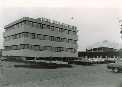 500768 Hoofdkantoor van de IBC bouwgroep, 1980