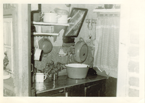 500834 Interieur van woning Eindhovenseweg C61, 1960