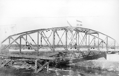 500993 Bouw werkzaamheden aan de brug , 09/1947