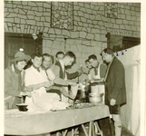 501143 Oliebollen bakken door de scouting van de Sint Jan Don Boscogroep, 1955