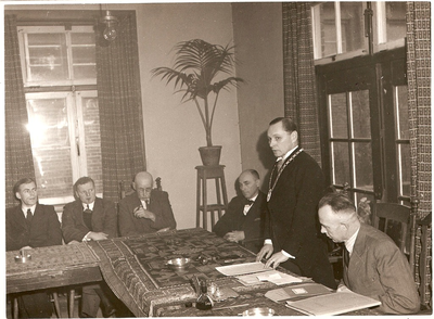 501407 Toespraak Burgemeester G.F.J. Notermans in speciale raadsvergadering, 1956
