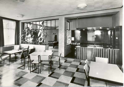 501415 Recreatiezaal bejaardenhuis, 1960