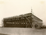 2492 De bouw van een hangar op vliegveld Welschap, 13-12-1938