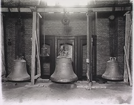 4189 De klokken uit de Heilig-Hartkerk ter gelegenheid van de klokkenwijding, 1931