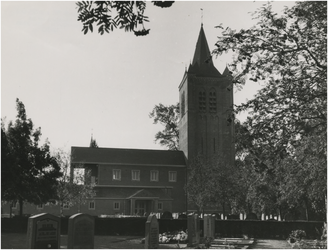 190346 De aula op begraafplaats de Oude Toren in Woensel, 09-1956