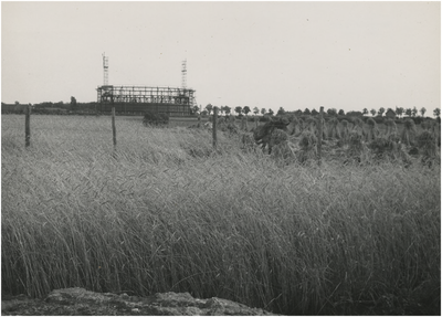 191609 Bouw gashouder, Kanaaldijk-Noord, 1947