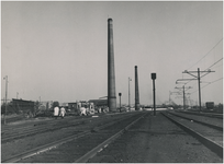 194803 Het voorbereiden van het opblazen van de schoorsteen, 1951