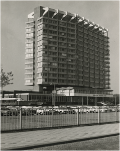 194060 Hoofdkantoor van Philips Nederland aan de Boschdijk, 08-1966