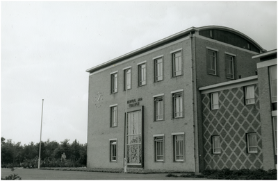 8002 Hertog Jan College, Merendreef 1, zijgevel, 1955 - 1965