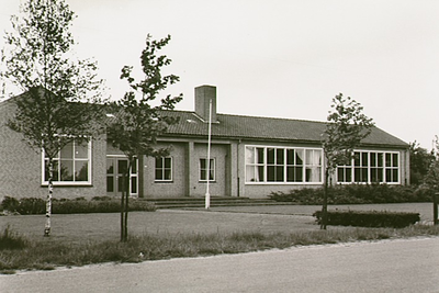 11711 Meisjesschool Op 't Loo,, 17-05-1961