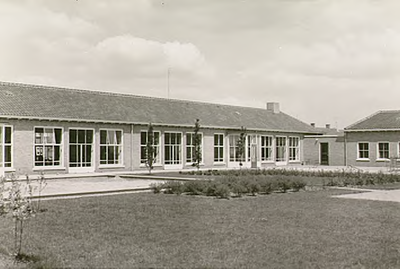 11736 Kleuterschool, Prins Benhardstraat, 06-07-1961