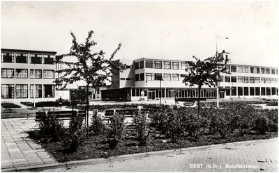 11933 BATA fabriek, Europaplein 1, vooraanzicht, 21-05-1969