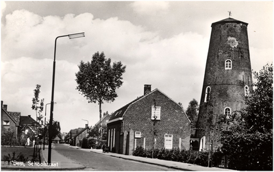 11939 H. Hartstraat, molen De Volharding op nr 1a, 15-08-1956