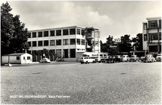 11952 BATA fabriek, Europaplein 1, achterzijde met parkeerplaats, 1960 - 1970