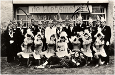 12146 Leden van Carnavalsstichting De Kletsmeiers, 1960 - 1970