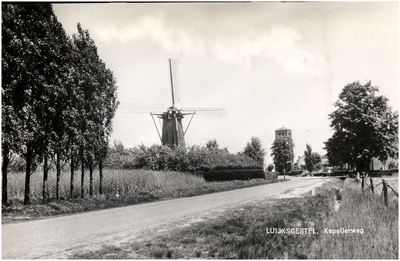 12259 Kappellerweg, met links de korenmolen De Grenswachter, 1960 - 1970