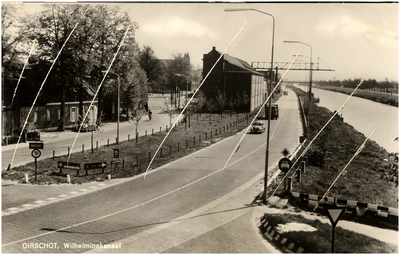 12325 Den Heuvel, Provinciale Weg en Wilhelminakanaal, gezien vanaf viaduct A58, 1960 - 1970