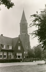 13418 Park, met R.K.-kerk St.Clemens op nr 53, 08-10-1962