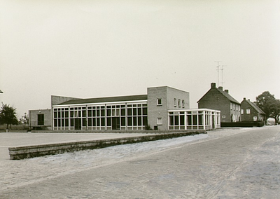 14000 Gemeenschapshuis De Rosdoek, Akkerweg 1, 11-06-1968