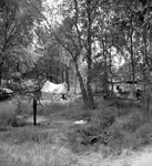 136041 Serie van 17 foto's betreffende Gidsen die op kamp zijn. De waterpomp, 16-06-1966