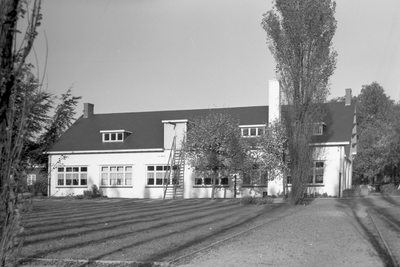 136098 Verpleeghuis Providentia, Albertlaan, 21-10-1963