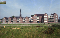 226089 Deken van Pelthof: Aanleunwoningen, 1990