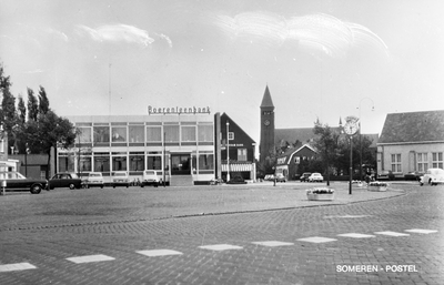 226828 Postel, met de Boerenleenbank en R.K. Kerk, 1950 - 1965
