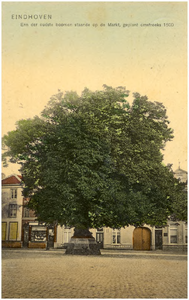 15589 Lindeboom, met op de achtergrond Hotel Postes, Markt, 1907