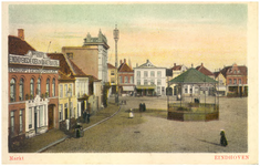 15696 Markt, met kiosk en links de Eindhovensche koek en banketbakkerij, 1900 - 1910