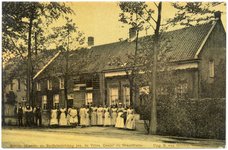 15802 Het personeel van Stoom- Wasch- en Strijkinrichting Jos de Vries, 1910 - 1920