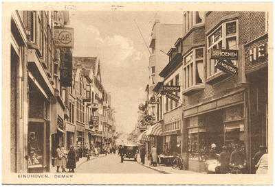 15912 Demer, met rechs de schoenenwinkel van Wouters, 1900 - 1910