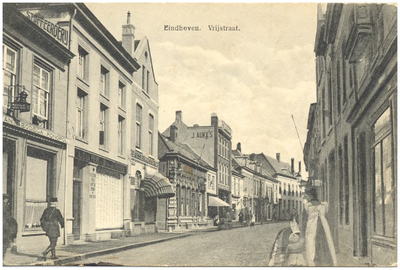 16029 Vrijstraat, gezien in de richting van de Demer met links kruidenierszaak Aukes, 1914 - 1918