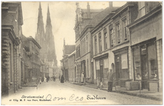 16223 Stratumseind, met op de achtergrond de Catharinakerk, 1900 - 1910
