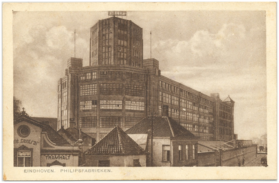 16437 Philipsfabrieken met café Central (Tramhalt), 1910 - 1930