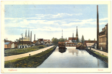 16591 Havenhoofd : met rechts Stoomtimmerfabriek de Rietvink en op de achtergrond de Catharina- en Paterskerk, 1900 - 1920