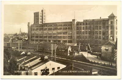 16665 Panorama van de Philips Gloeilampenfabrieken, 1920 - 1930