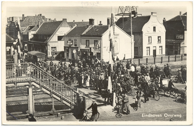 16883 Spoorwegovergang naar Fellenoord, 1920 - 1950