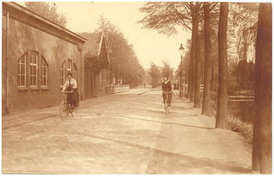17019 Dommelstraat, met links Van den Briel en Verster, 1920 - 1930