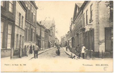 17261 Veestraat, gezien in de richting van de Markt, 1900 - 1920