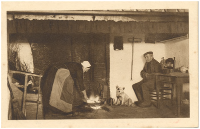 18080 Het koken op het open vuur in de schouw, 1900 - 1930