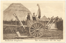 18131 Het lossen van de hoogkar met op de achtergrond stromijten, 1910 - 1917