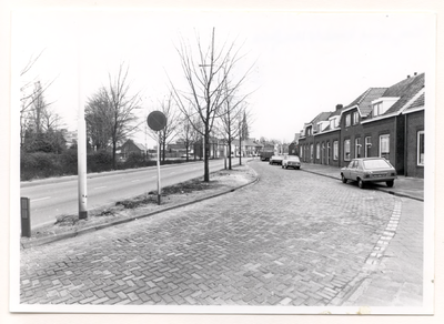 28970 Kronehoefstraat, 1975 - 1976