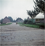 257456 Heiberg gezien vanaf Heers, rechtsachter de boerderij van Theo Rijkers. (?), 04-10-1961