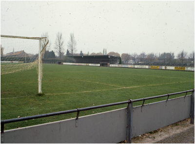 257533 Voetbalveld UNA (Uitspanning Na Arbeid), Sportlaan 3, Zeelst, 1955 - 1965